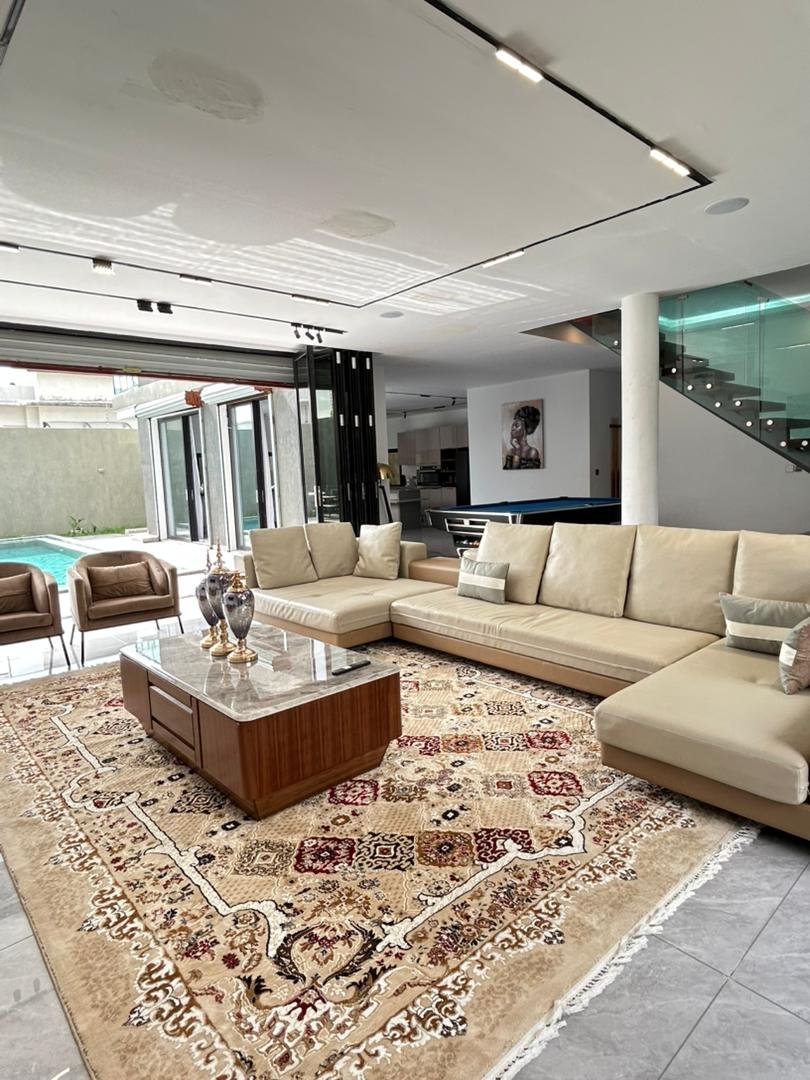 VILLA TRIPLEX