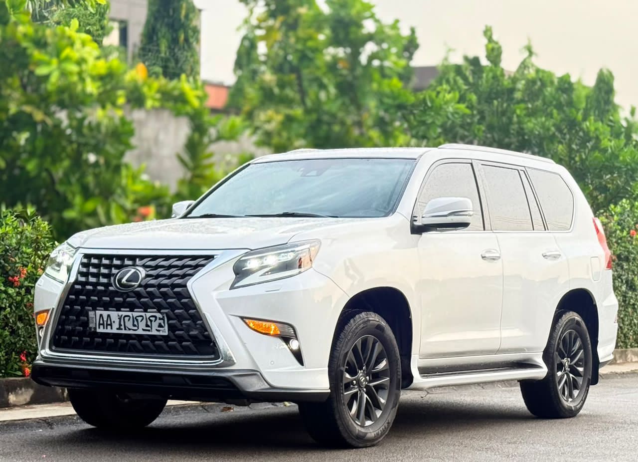 LEXUS GX 460 , luxe , puissance et confort réunis.